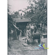 Aerdt 1935 Dorsch vereniging op het dak T.Stoll vlnr Jan Hendriksen- A.Koerentjes. Frits Jurrius Coll. T.Hendriksen F00000141
